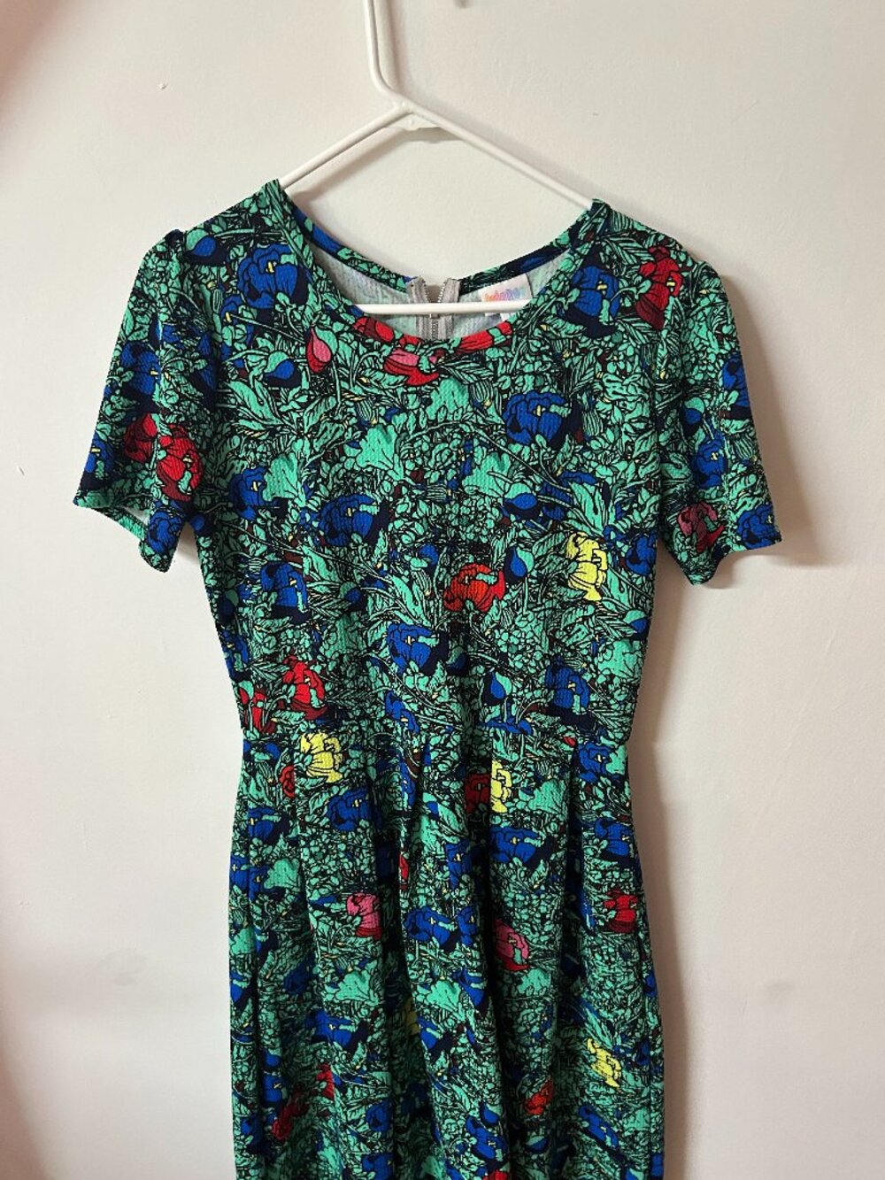 LuLaRoe Amelia Dress – Size Large